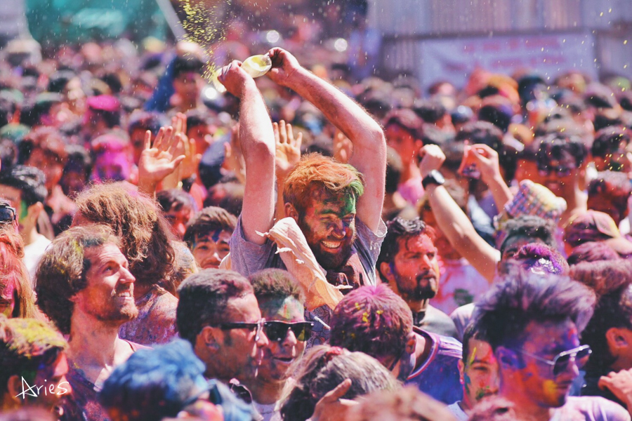 史上最疯狂的色彩盛宴洒红节即将到来！