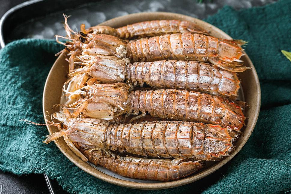 皮皮虾水煮好吃还是清蒸好吃窍门,皮皮虾是清蒸还是水煮