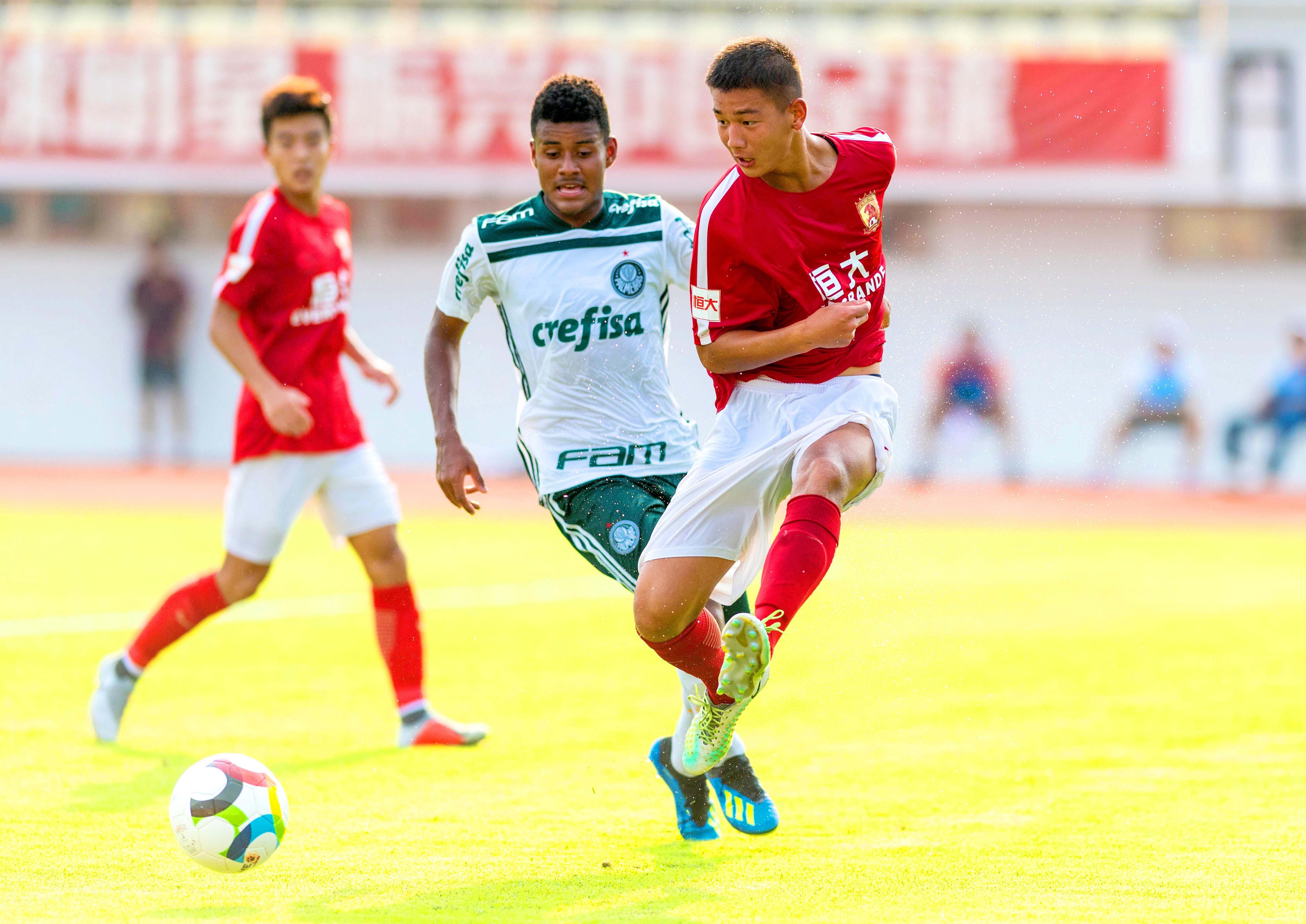 广州队今日首发阵容,广州恒大u16天才球员再次报国无门