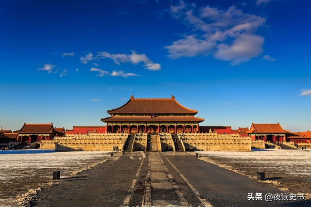 故宫是用什么木材建造的,故宫用的木材是哪里来的