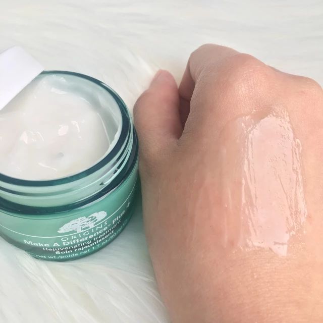 混油皮30以上秋冬抗老面霜,适合秋冬混油皮的水乳或是面霜