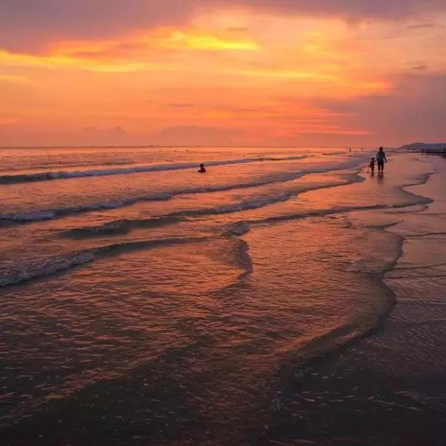 中国海岛最美的海边,中国最美十大海岛哪个最好玩