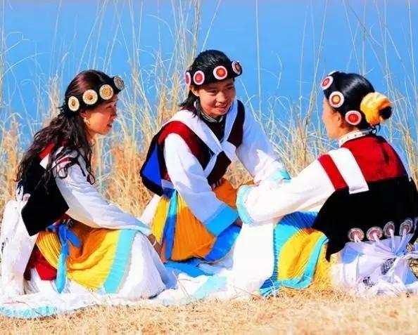 云南少数民族传统文化保护,四川和云南哪个少数民族多