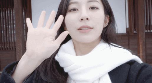 “韩国张钧甯”比基尼照爆红全网，成新任整容模板