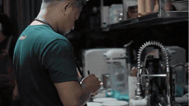 一个米其林厨师隐居开餐厅,一个厨师的米其林餐厅