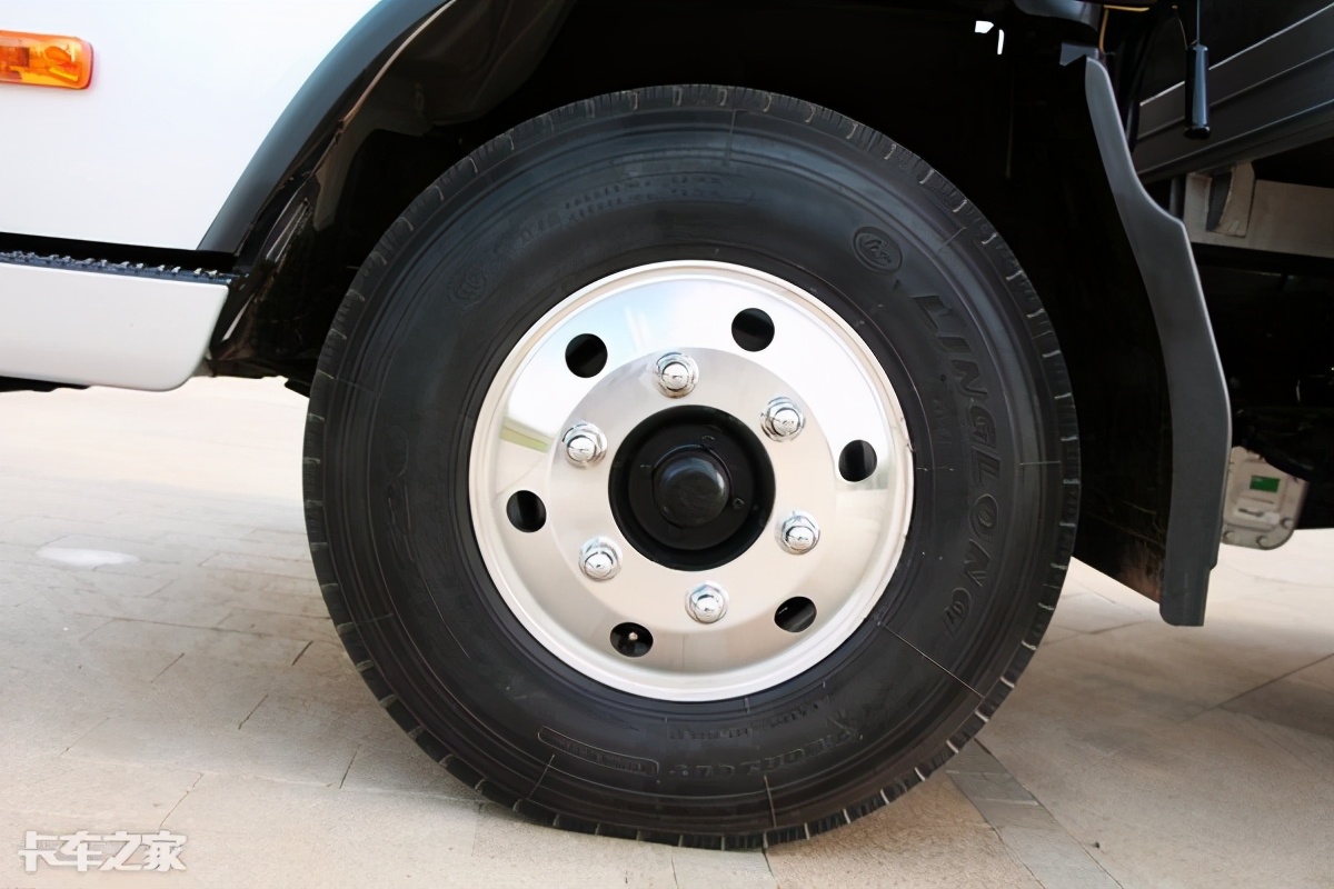 奥铃cts143马力能拉6吨吗,奥铃cts143马力几吨后桥