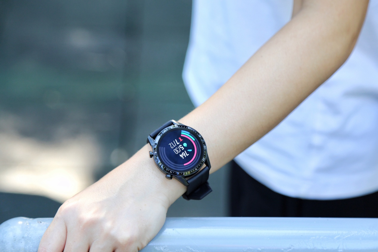 华为手表新款watchgt2值得买吗,华为watchgt2保时捷上手体验