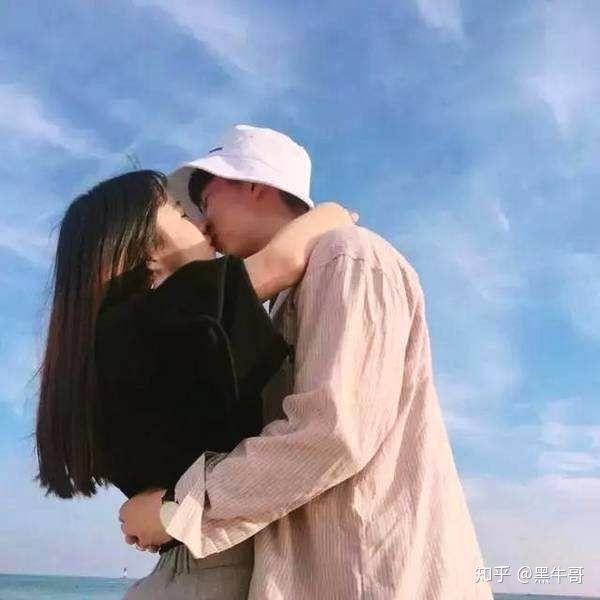 女朋友抗拒和你亲吻什么原因,怎么拒绝男人的主动亲吻