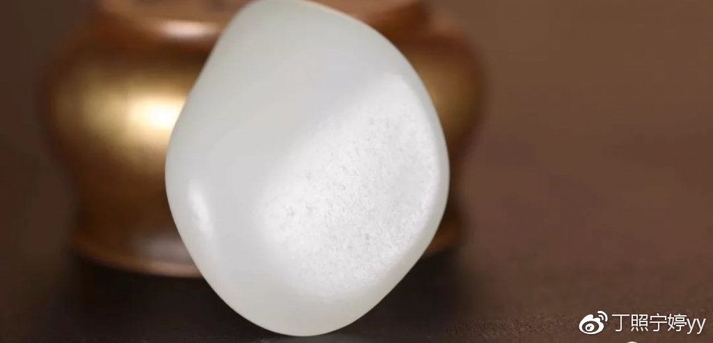 一招鉴别俄料和籽料,鉴别俄料