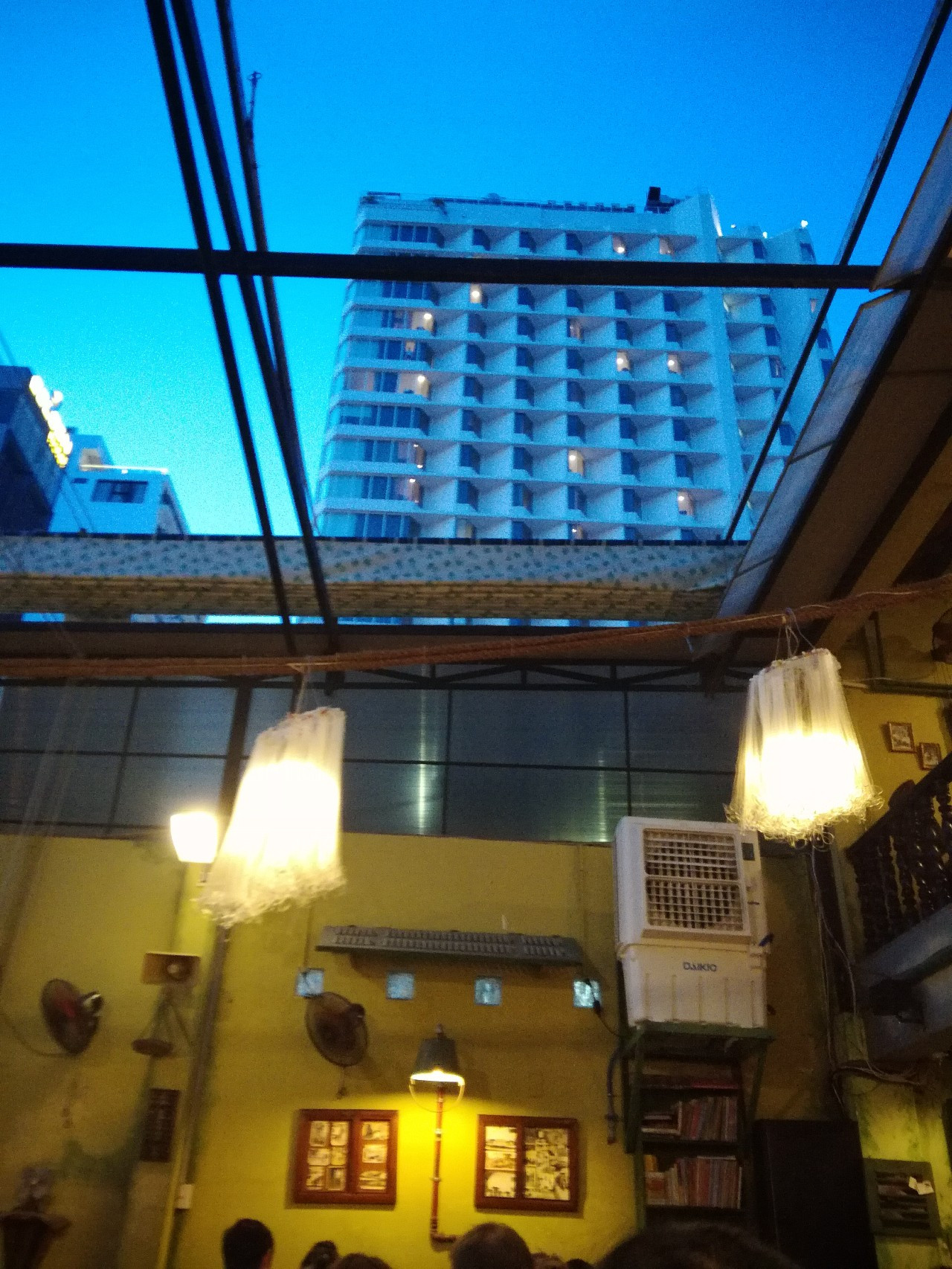 越南小伙变千万富翁,中国小伙在越南成首富