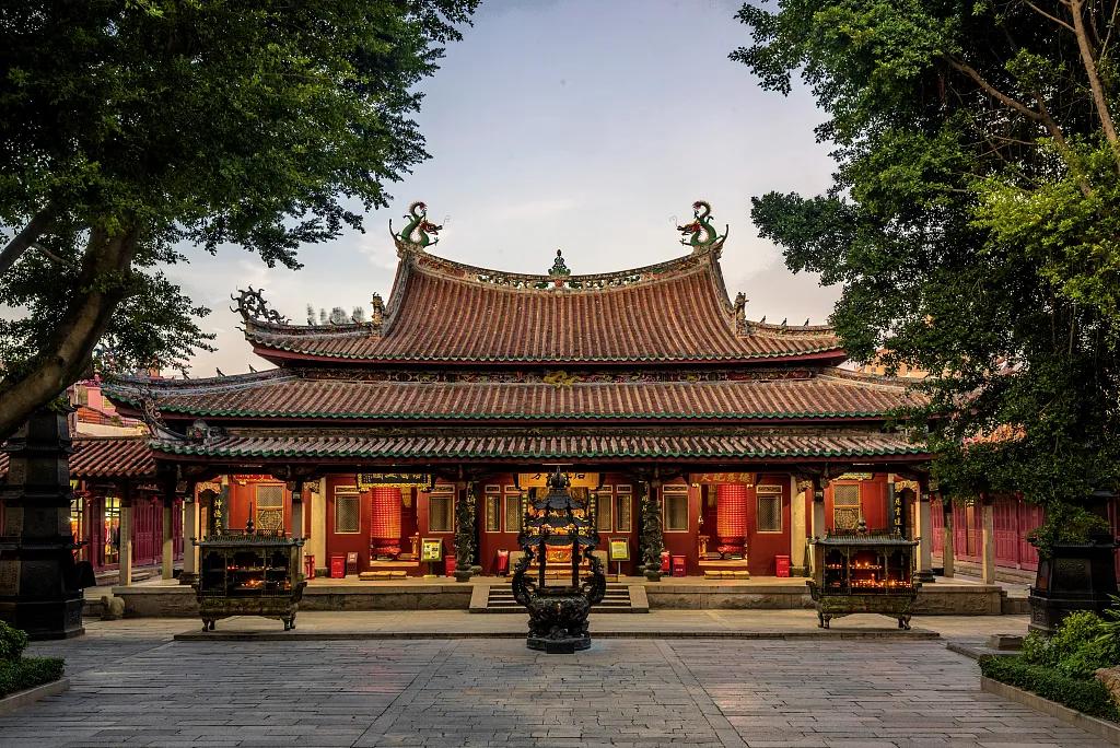 泉州，你可真是太拼了