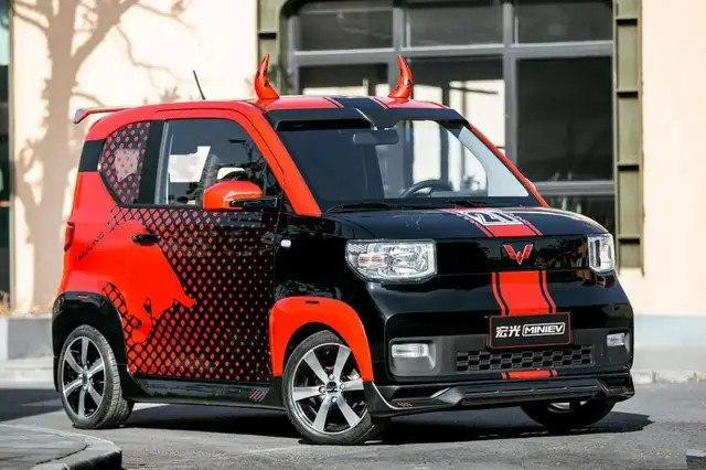宏光miniev买普通版再改色,宏光miniev新款什么时候上市