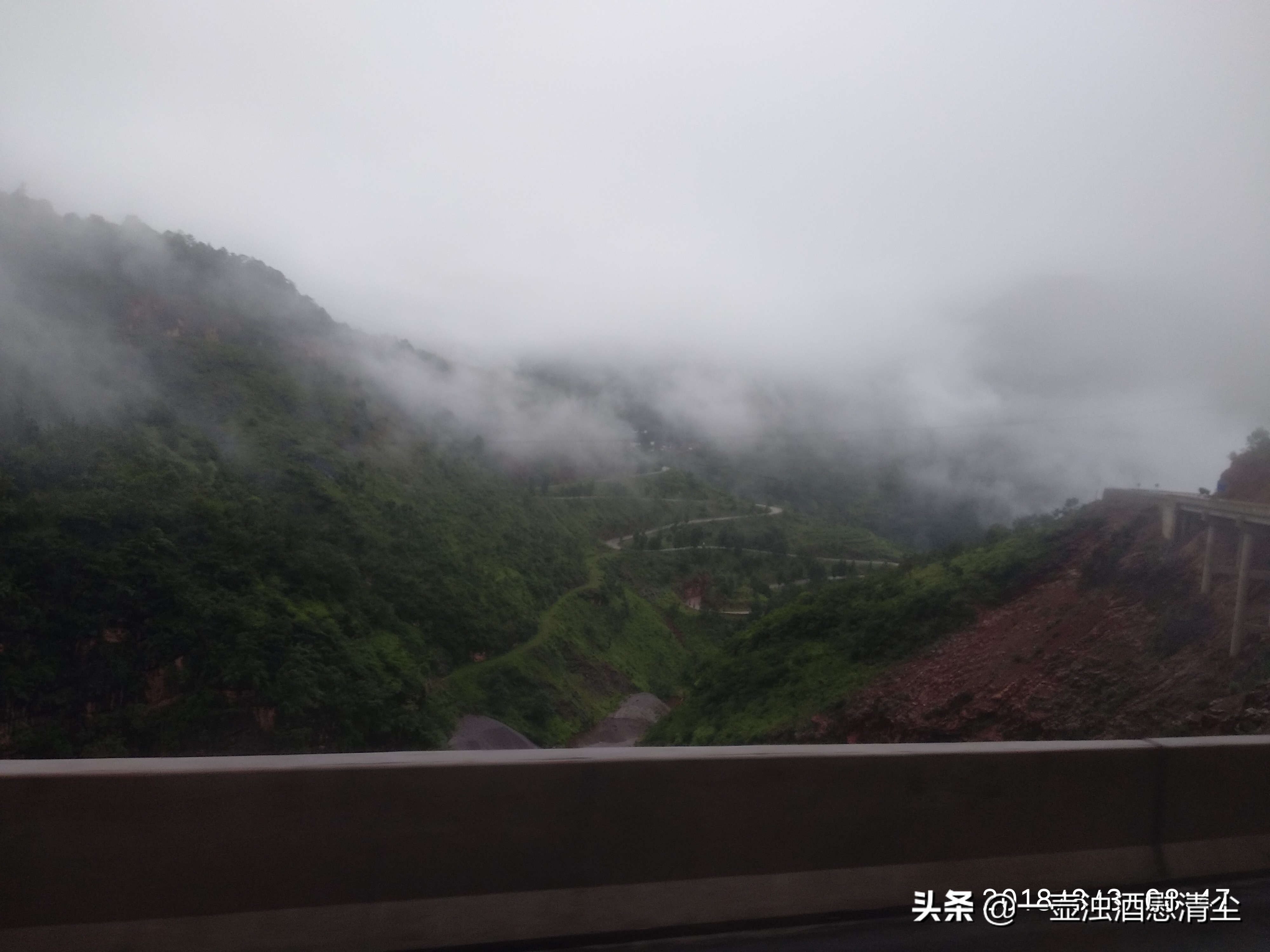 云南泸沽湖最原始摩梭村路,云南泸沽湖详细攻略