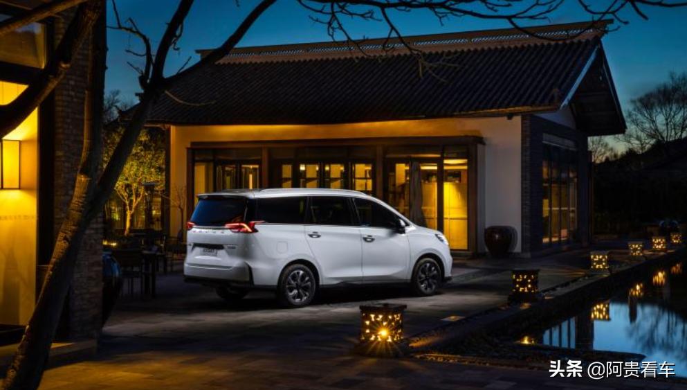 大通g50手动1.5t测试,试驾上汽大通g50手动八座