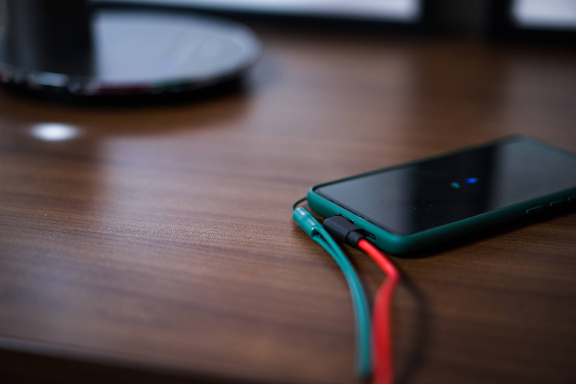 换完Mac又血亏2000，6000字聊聊好用的打工人苹果配件