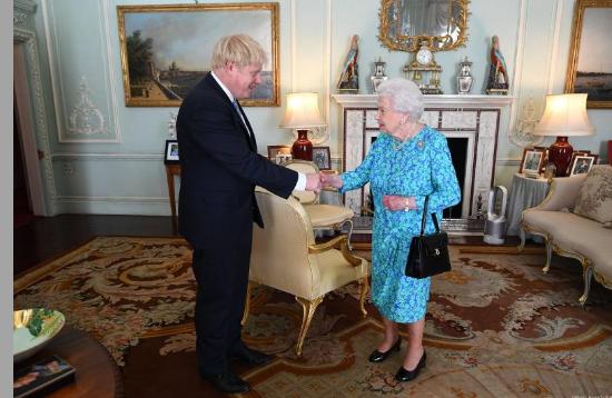 天价吹风机视频,吹风机3000美元