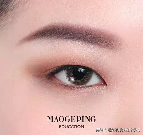 眼妆怎么画显大又干净单眼皮内双,没有内双的单眼皮怎么画眼妆