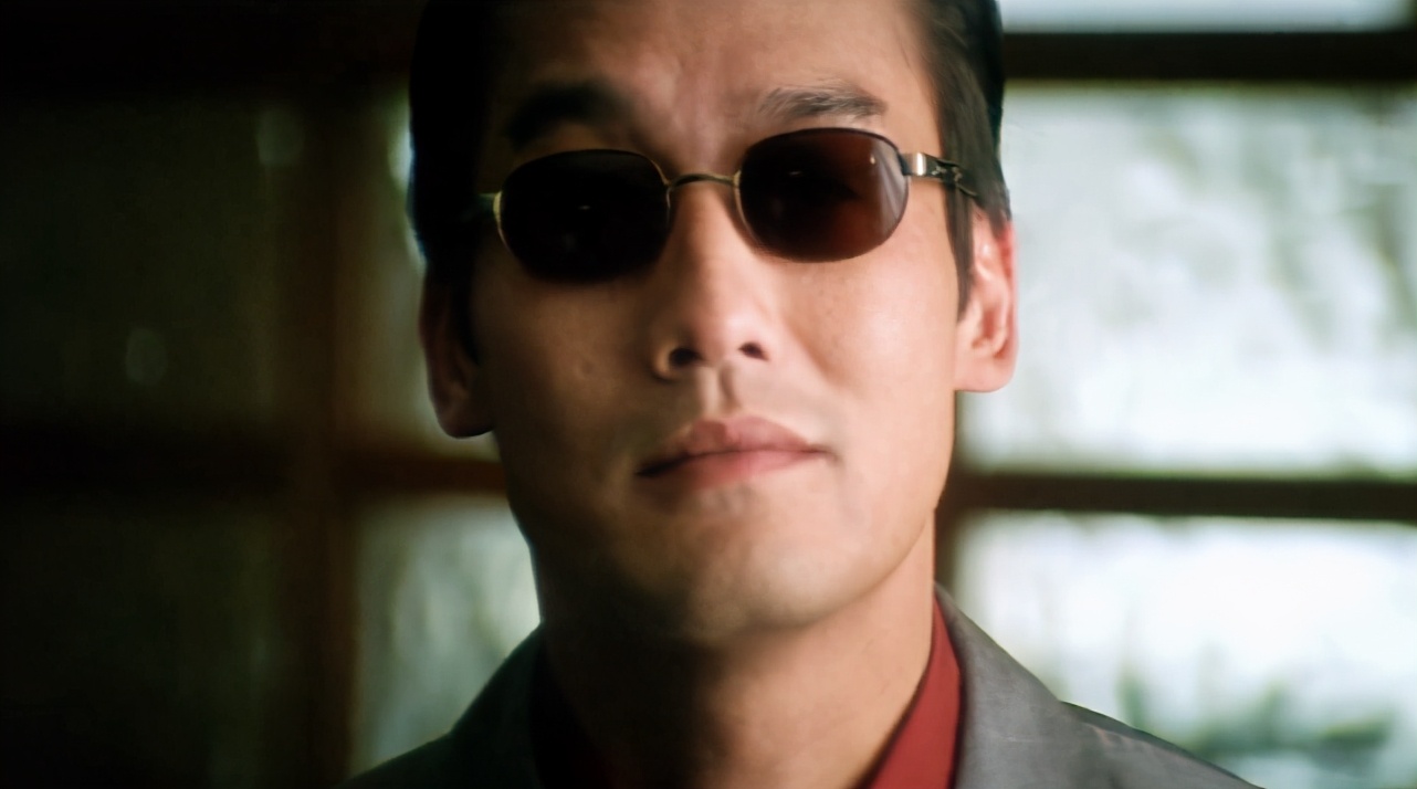 香港梁家辉十大必看黑帮电影,港片大佬霸气场面梁家辉