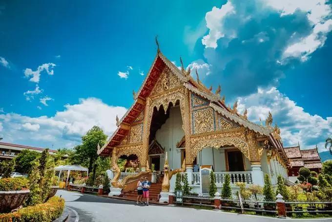 西双版纳历史！景洪清迈曾属一国，傣族老人以黑齿为美