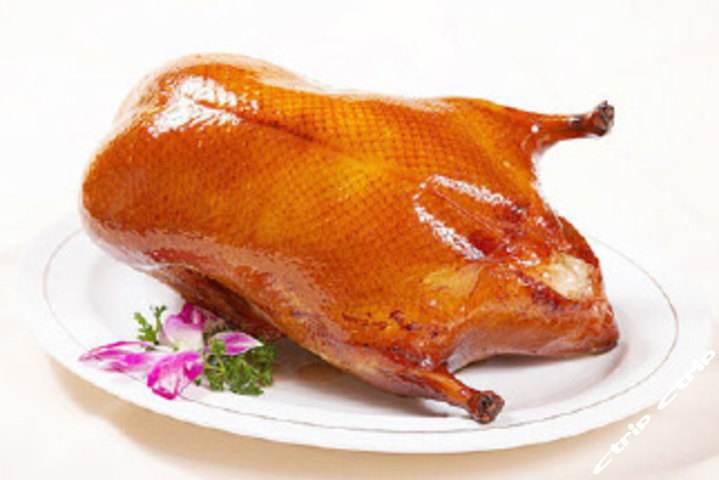 学烤鸭一般学费多少钱,学广东烤鸭技术多少学费