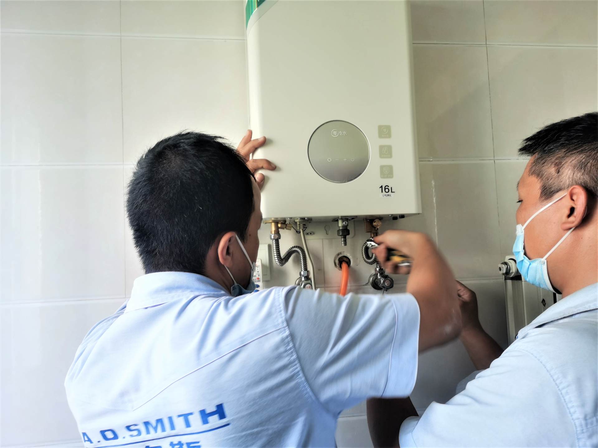 佳尼特tj1热水器零冷水怎么开,佳尼特16升零冷水燃气热水器