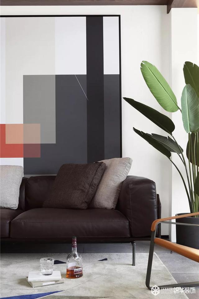 【锦华装饰装修实景案例】听说，极简风和单身音乐人更配哦！