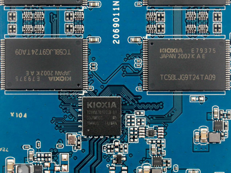 东芝铠侠固态用的什么颗粒,东芝铠侠rc20固态怎么样