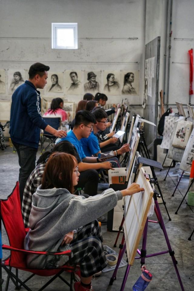 西安丹青易考美术学校是初中吗,西安丹青易考美术学校暑假集训