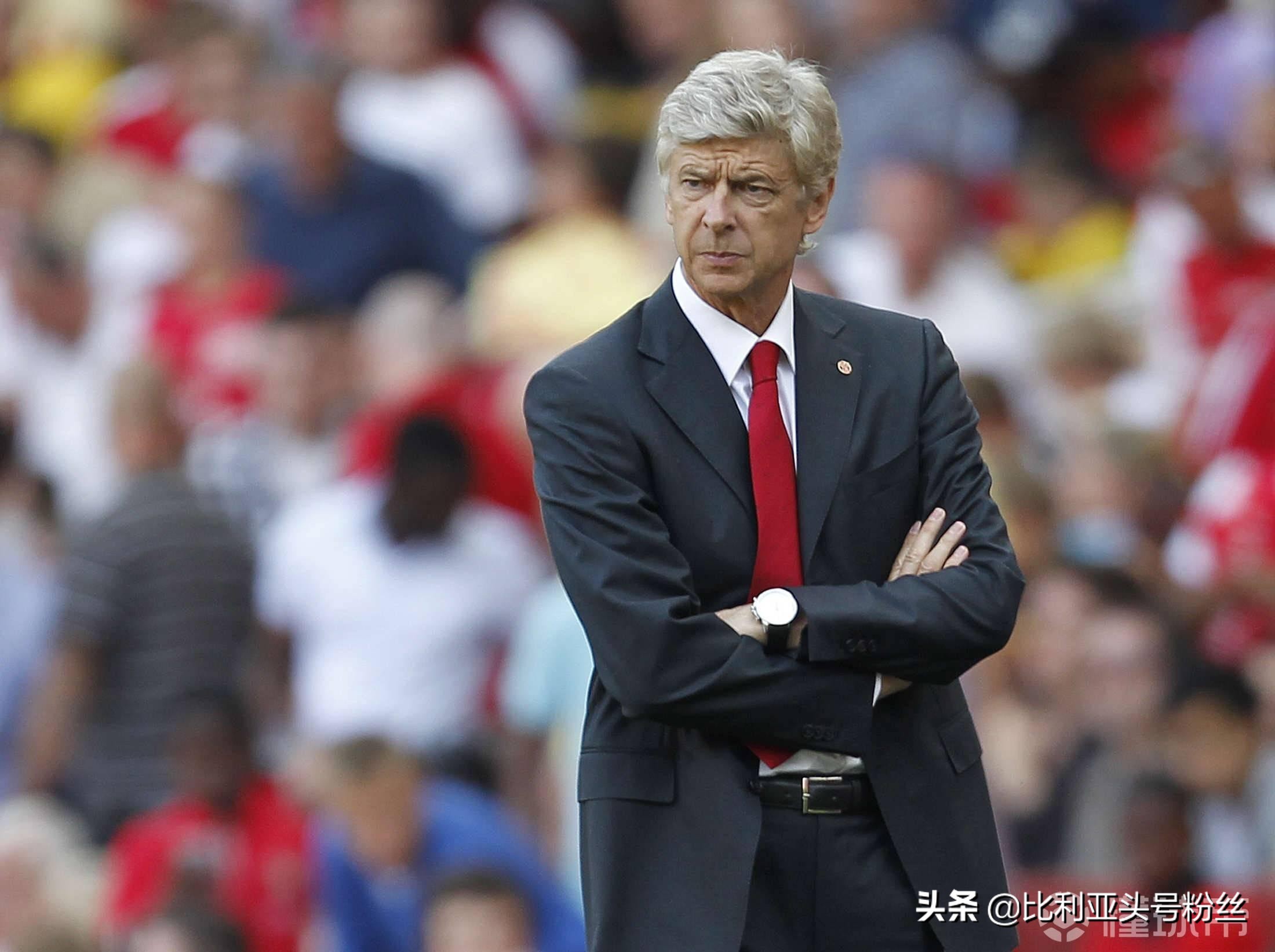 温格为阿森纳带来多少座冠军,阿森纳温格雕像