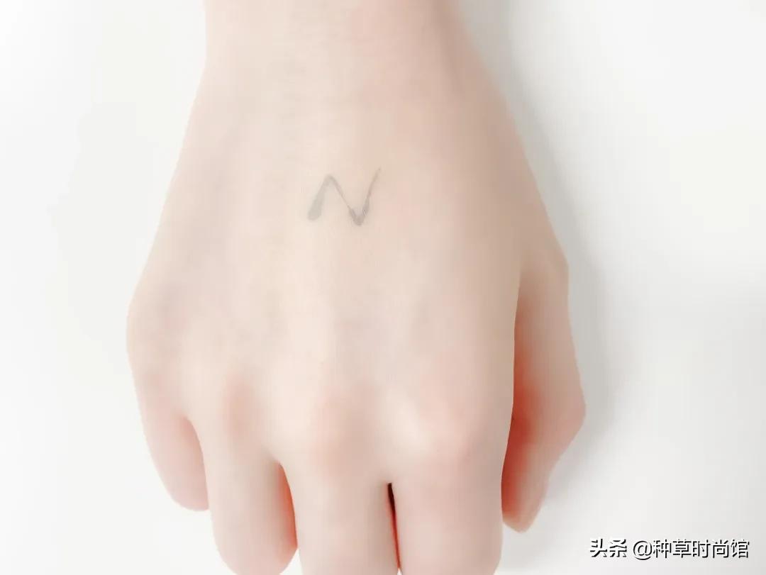 2020口碑最好粉底液油痘皮,全网火爆的十大粉底液测评