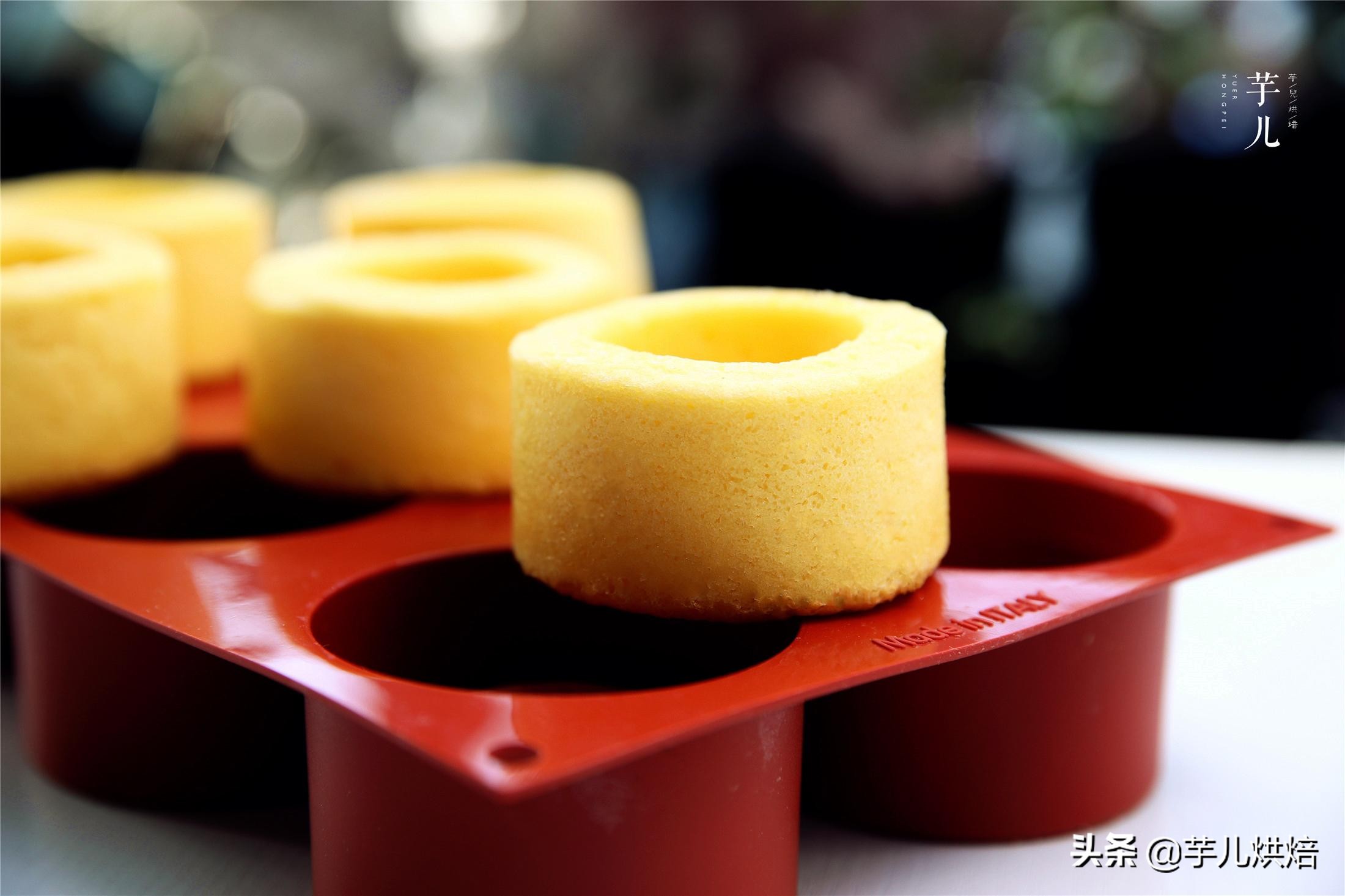 如何做杯子蛋糕好吃,5分钟就可以做好的杯子蛋糕