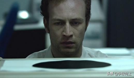 奥斯卡短片黑洞滑水道完整版,奥斯卡电影黑洞全集