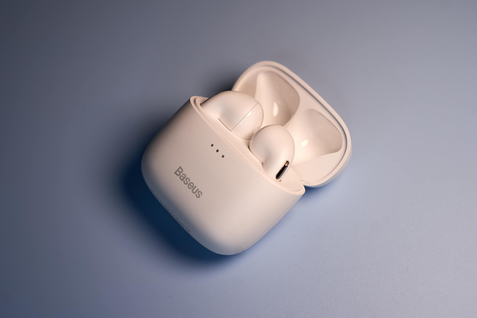 倍思蓝牙耳机e3和e8哪个好,倍思e8耳机价格京东