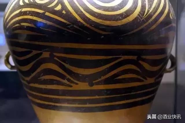 仰韶出土了大量彩陶,仰韶文化彩陶纹样书籍