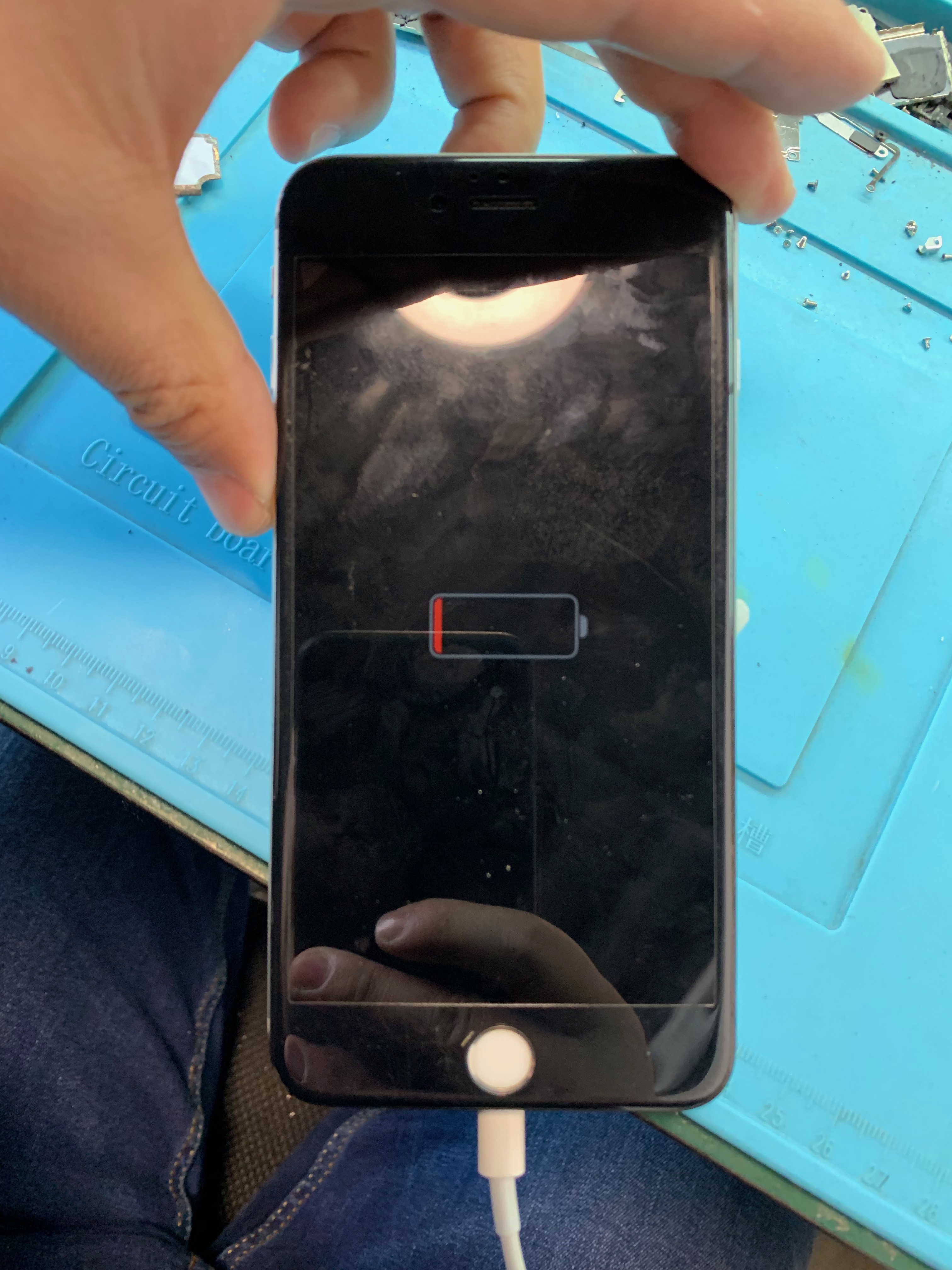 iphone6sp一直不开机怎么办,iphone6sp开机不充电