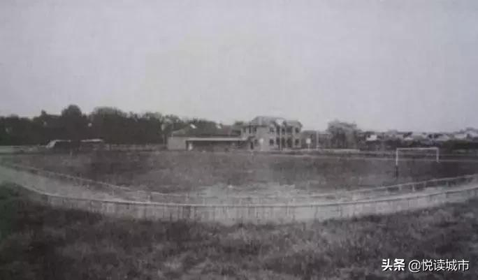 上海申城老足球场,上海最好的足球场在哪里