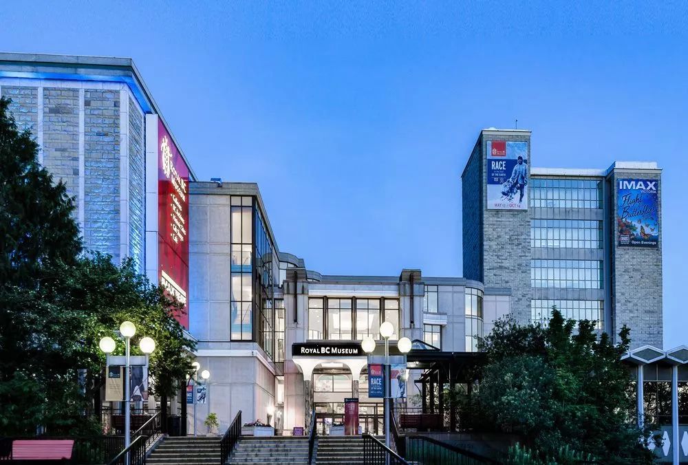 这场Dior杭州时装展，让我梦回2年前的加拿大