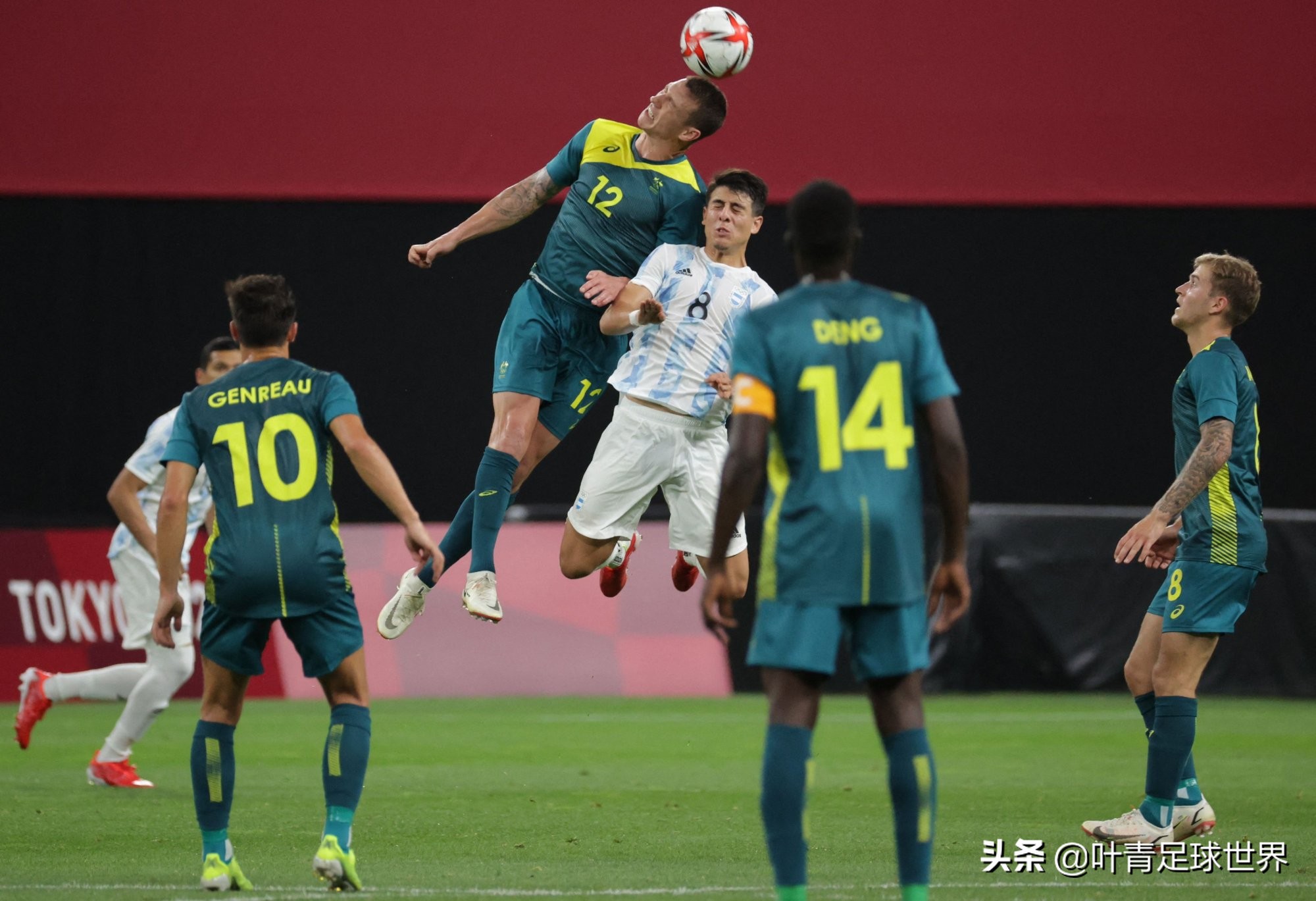 伟大的2-0！奥运男足大冷门：亚洲第3掀翻阿根廷，一战登顶