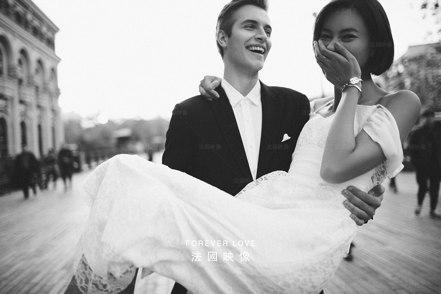 夏季拍婚纱照热怎么办,拍婚纱照怎么降温