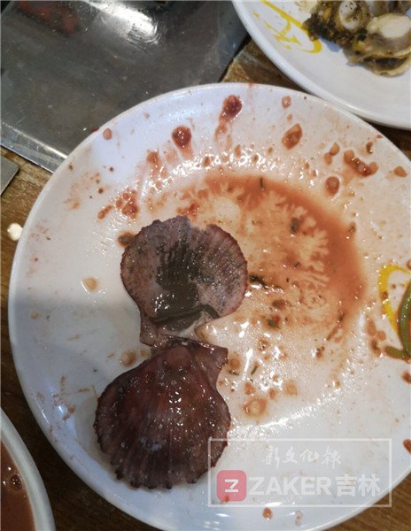 生蚝扇贝里面黑,生蚝扇贝没有壳特别腥臭