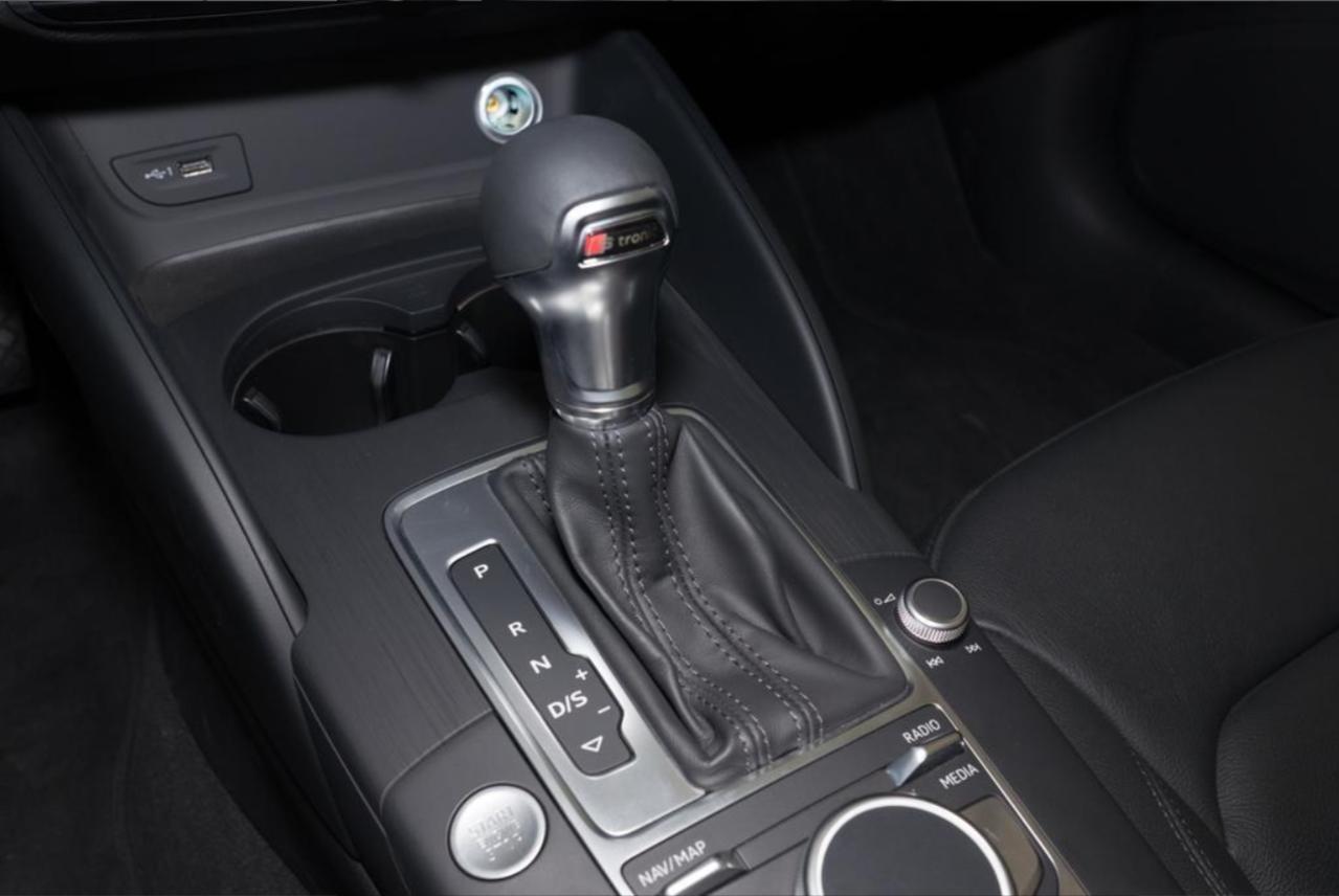 宝马2系和奥迪a3的敞篷跑车,奥迪a3敞篷版多少钱