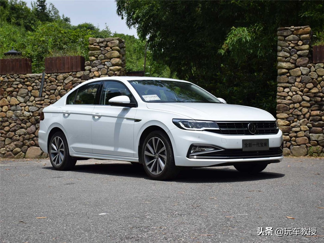 7万买3年大众宝来值吗,7万宝来