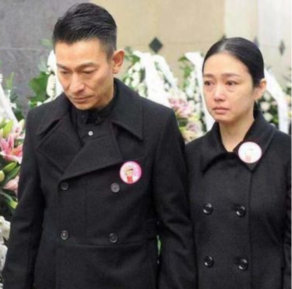 苦心经营的形象一下崩塌,刘德华事业落魄如何逆袭