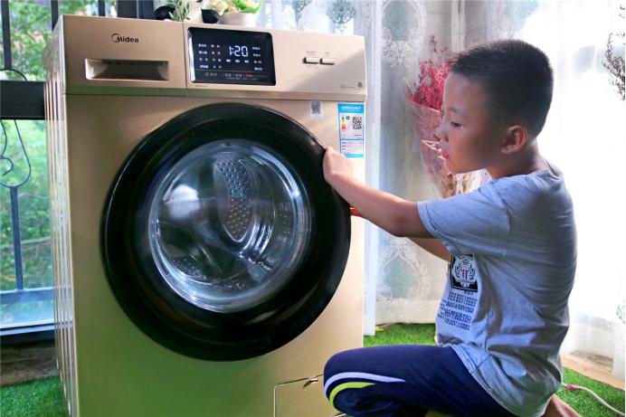 美的全自动洗衣机变频一级能效,清洁力强的洗衣机