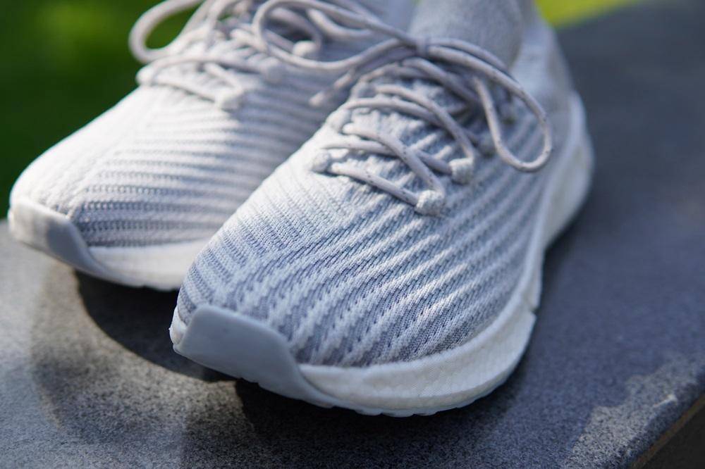 99买两双鞋,99两双的鞋值得购买吗