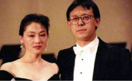 “浪荡子”秦昊的跌宕史，从戏混子到中年顶流，这5个女人太重要