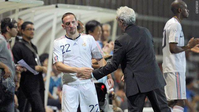 中国1-0法国阵容,中国1:3法国