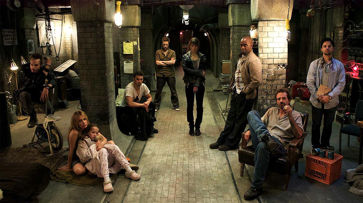 密室电影《4X4》：车主“钓鱼”偷车贼，一辆汽车变成了囚笼