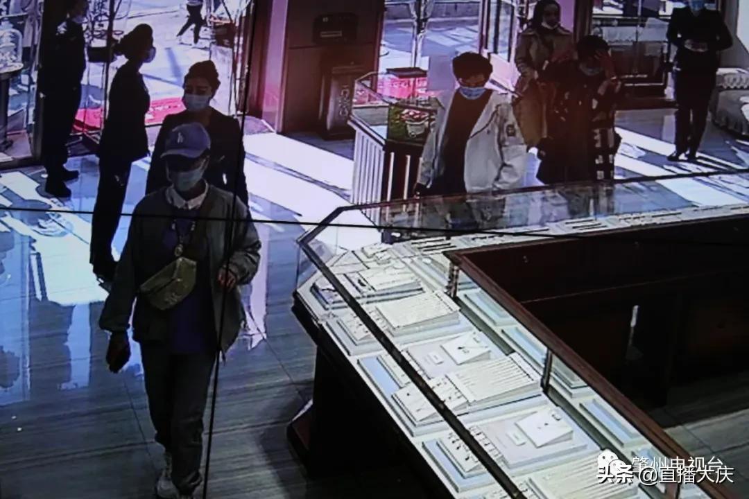 黑龙江省肇州县公布照片并悬赏1000元寻找密切接触者