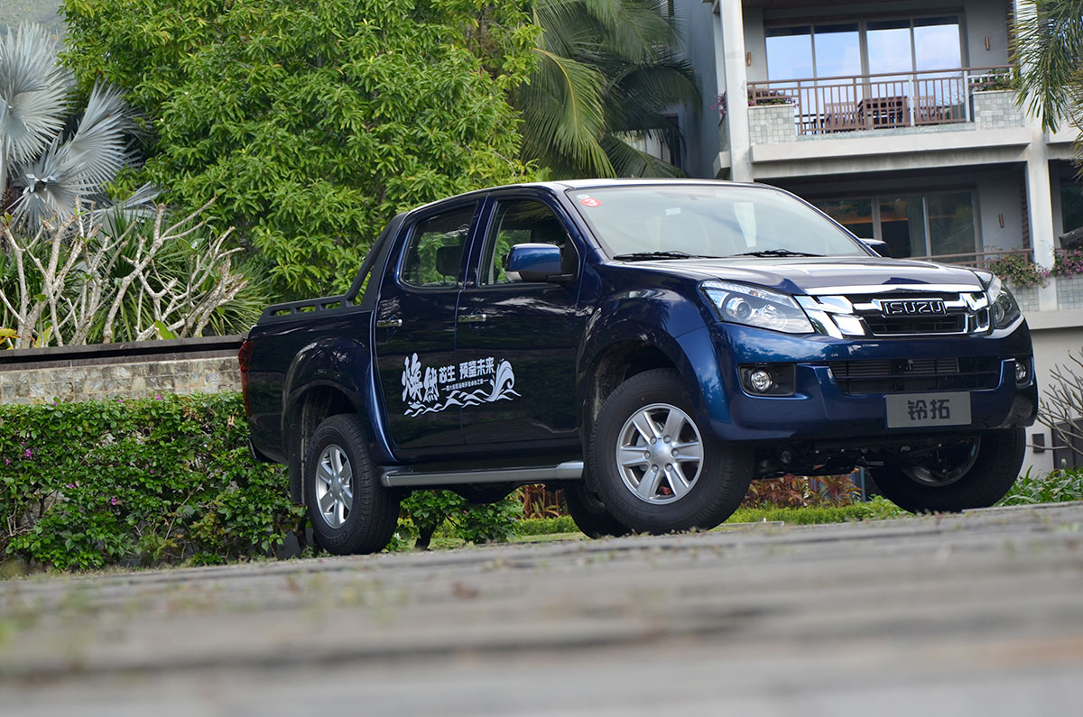 试驾江西五十铃铃拓,试驾五十铃铃拓1.9t皮卡